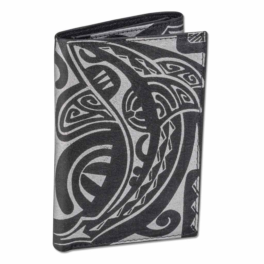 Pop-Up Mākeke - Na Koa - Tahitian Shark Tattoo Trifold Leather Wallet - Black &amp; Silver