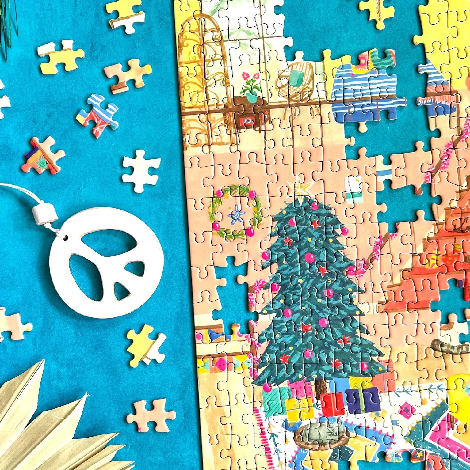Pop-Up Mākeke - Surf Shack Puzzles - Home for the Holidaze by Hannah Katarski Puzzle - In Progress
