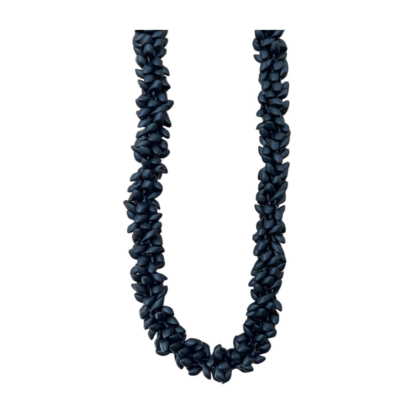 Pop-Up Mākeke - Akalei Designs - Matte Black Dragon Scales Necklace Lei - 32in - Close Up