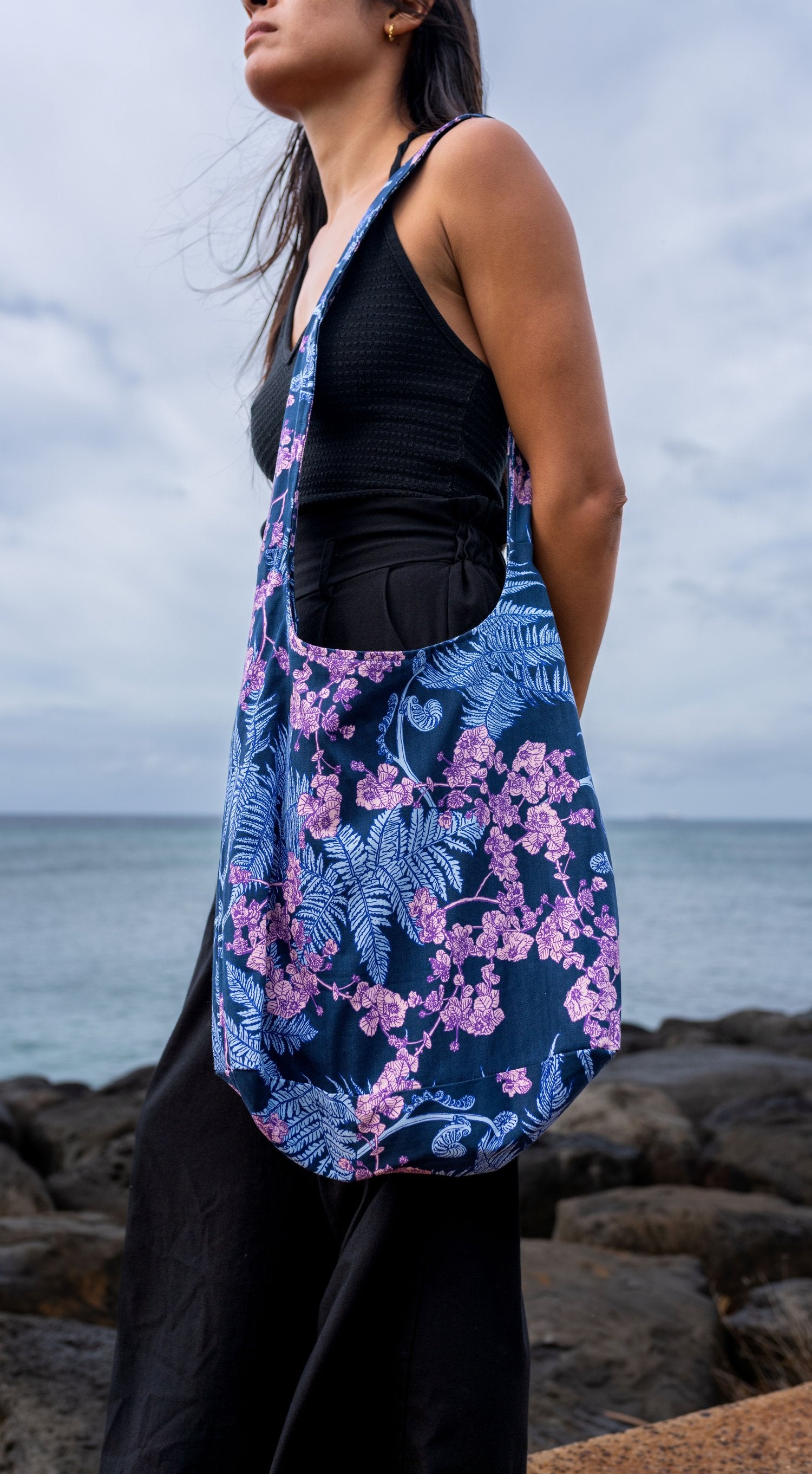 Pop-Up Mākeke - David Shepard Hawaii - Hāpuʻu 'Ilima Mauka to Makai Blue Tote Bag