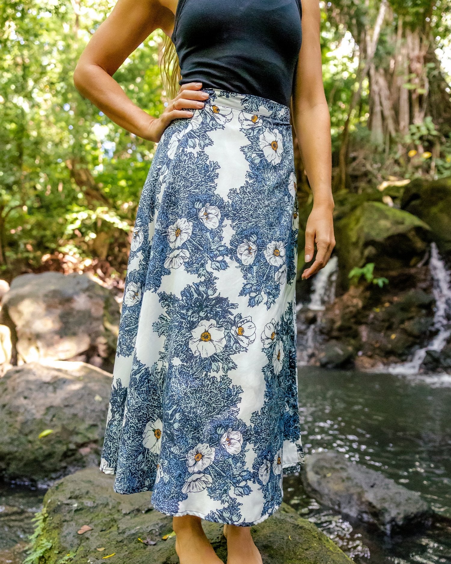 Pop-Up Mākeke - David Shepard Hawaii - Puakala Women's Midi Wrap Skirt - Close Up