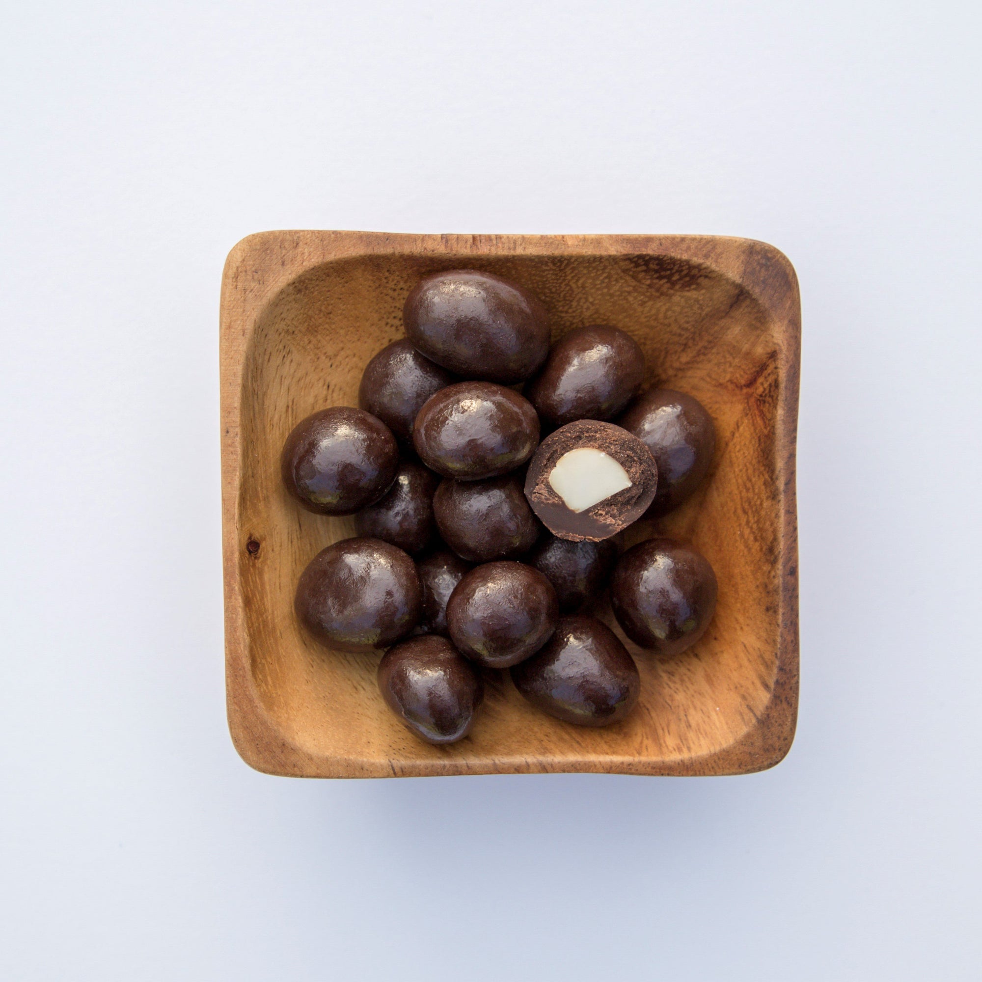 Pop-Up Mākeke - Island Harvest - Organic Macadamia Nuts Covered in Dark Chocolate - In Bowl
