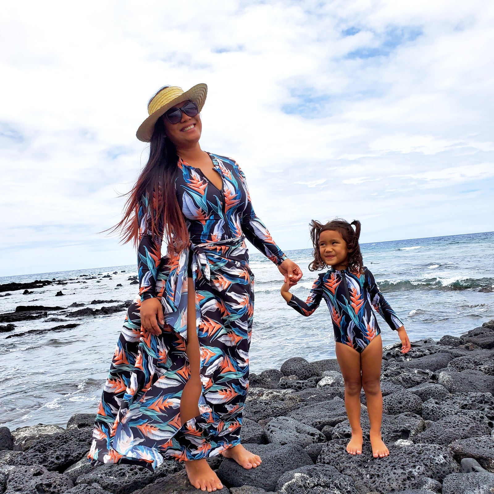 Pop-Up Mākeke - IwaWhy - Hawaiian Pareo - Orange Heliconia