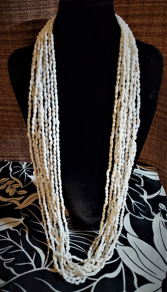 19 1/4” single strand Kahelelani shell lei/Niihau shell necklace #924 -  ShellsHawaii.com