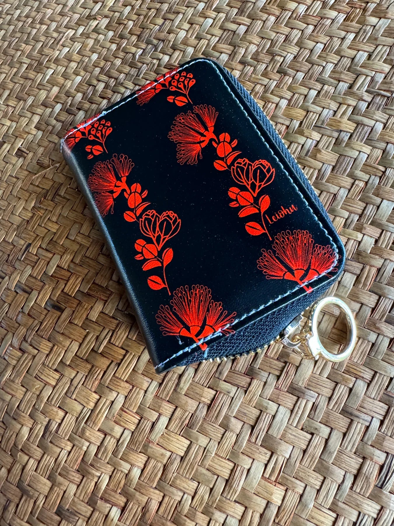 Pop-Up Mākeke - Lei'ohu Designs - Mini Wallet - Lehua Ulaula - Front View