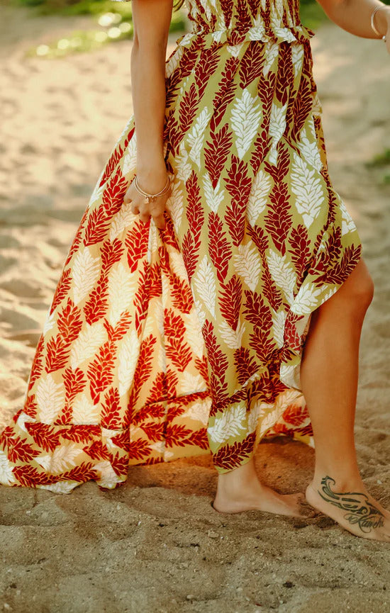 Pop-Up Mākeke - Lexbreezy Hawai'i - Muumuu Off-Shoulder Dress - Close Up