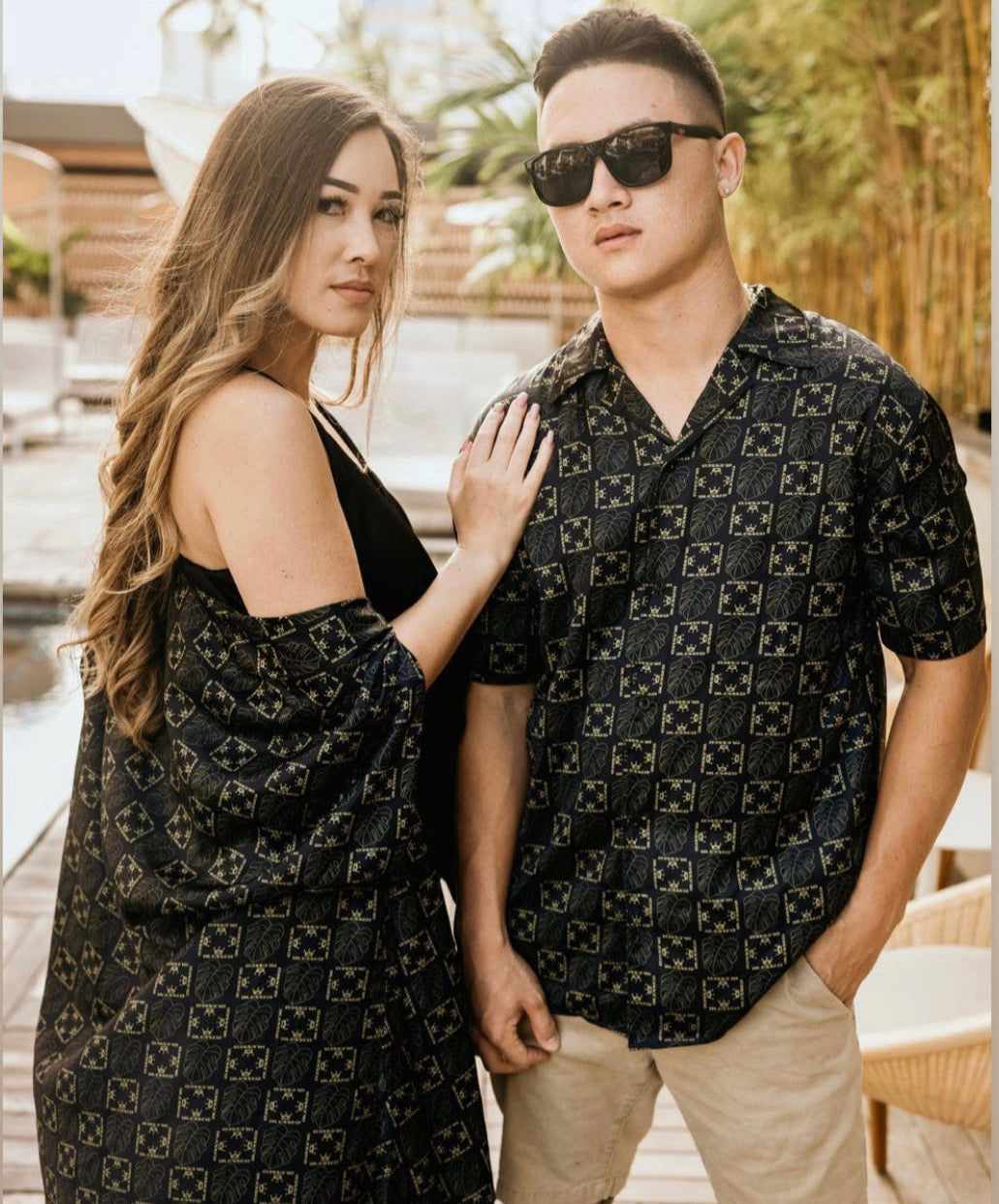 Louis Vuitton Monogram Black Mix Gold Hawaiian Shirt And Beach