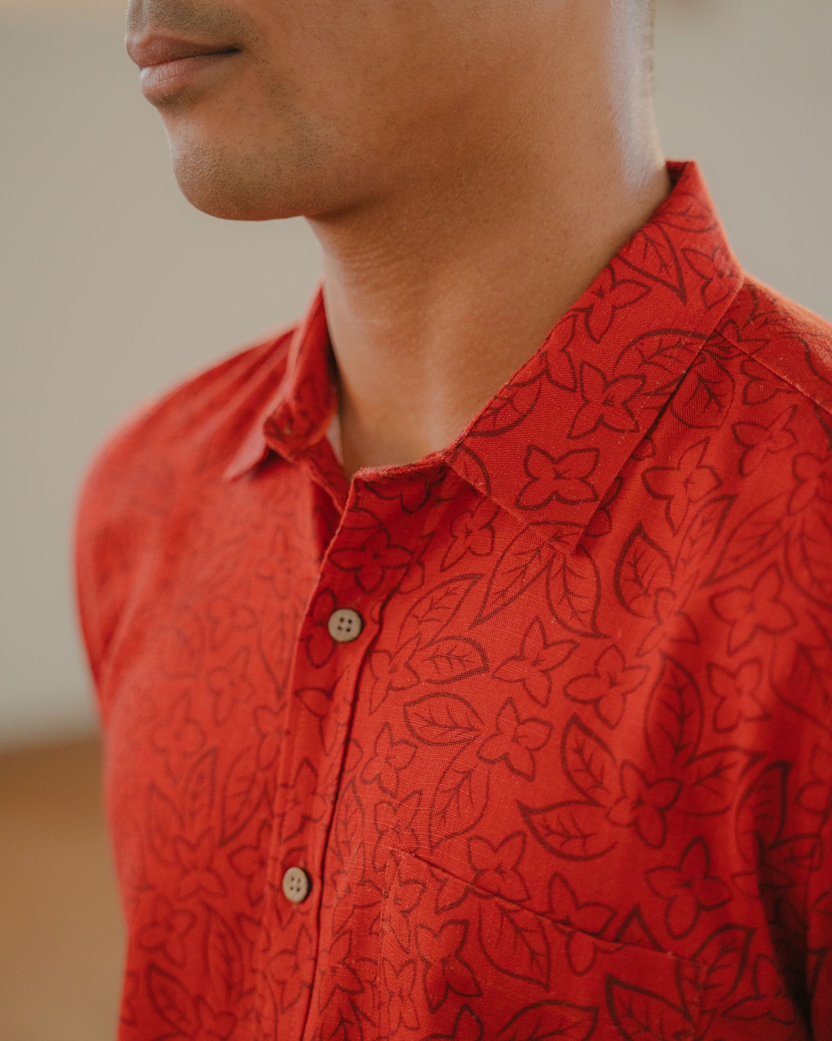 Pop-Up Mākeke - Aloha Ke Akua Clothing - ‘A‘ala Button Down Aloha Shirt - Close Up