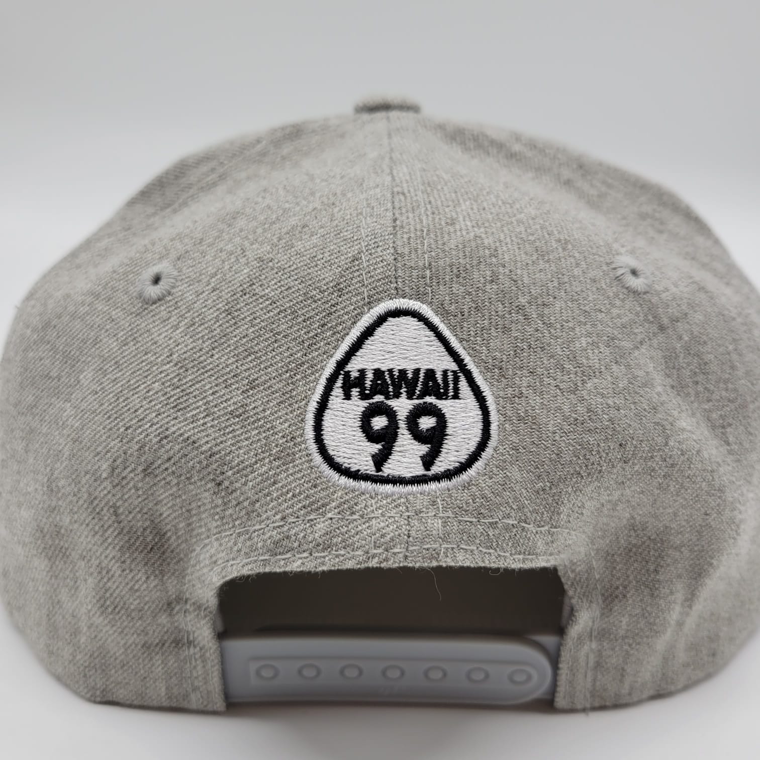 Pop-Up Mākeke - Route 99 - 3D Hawaii Islands Snapback Hat in Grey - Back View