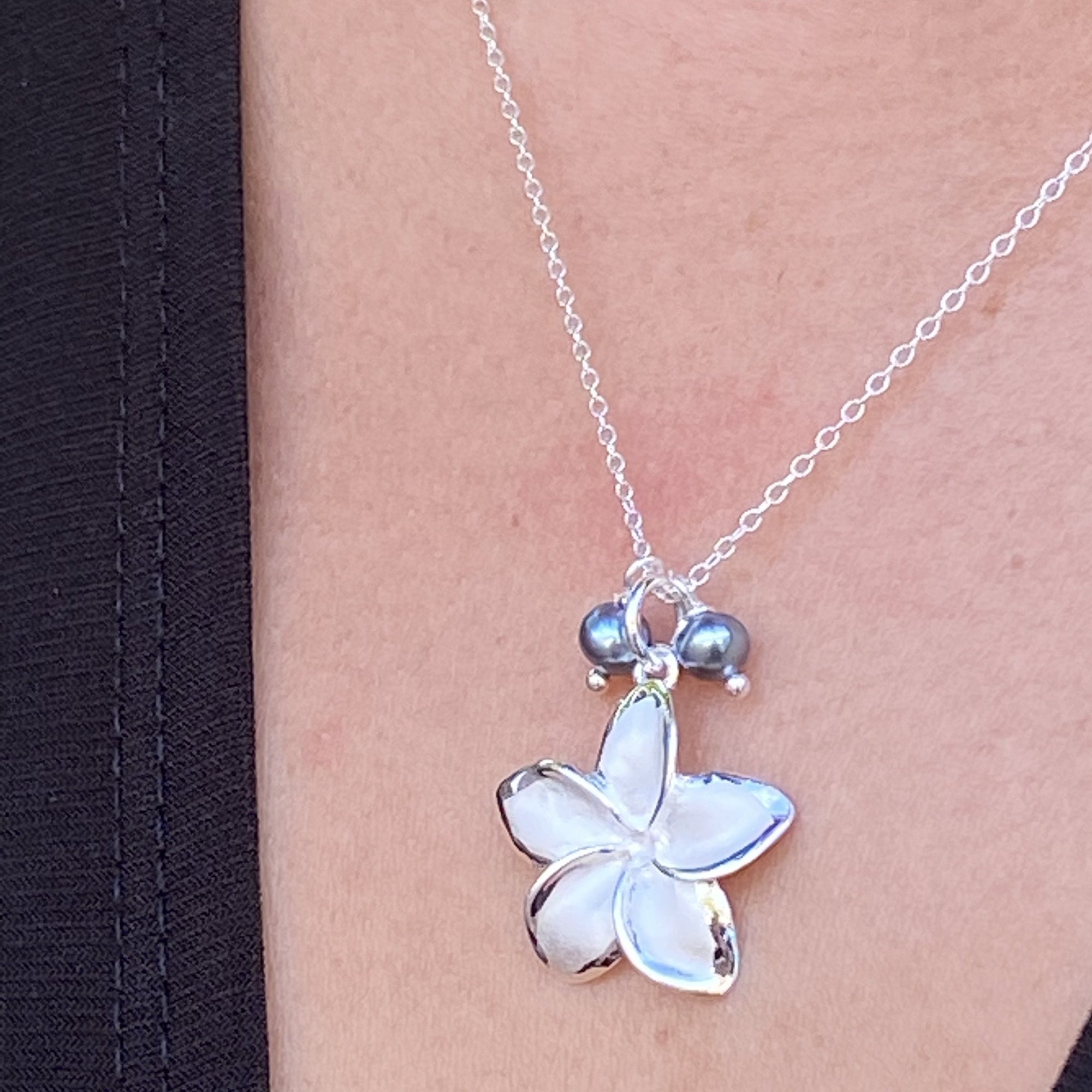 Pop-Up Mākeke - Stacey Lee Designs - Plumeria Necklace - Peacock Freshwater Pearls - In Use